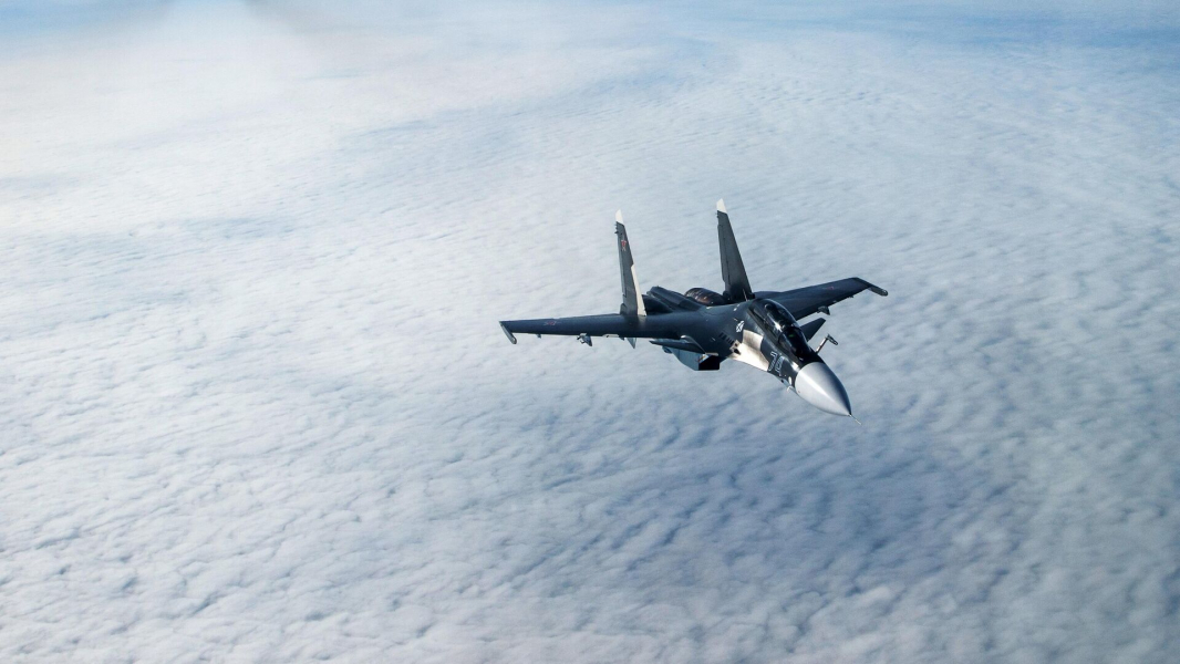 Минобороны: авиация Черноморского флота уничтожила шесть морских дронов ВСУ