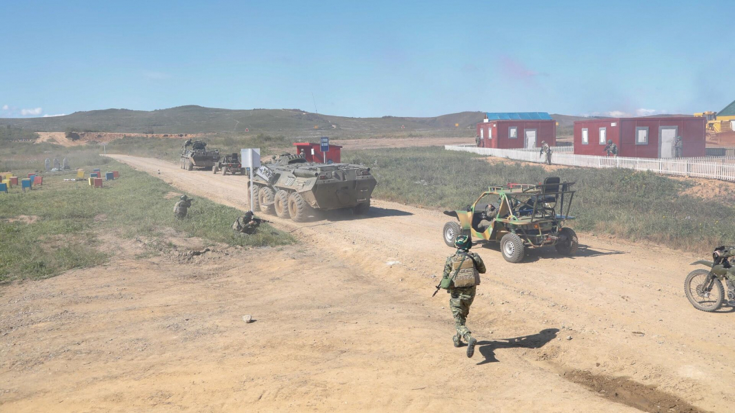 В Приморье прошла тренировка военных из РФ и Лаоса в рамках учения «Ларос-2024»