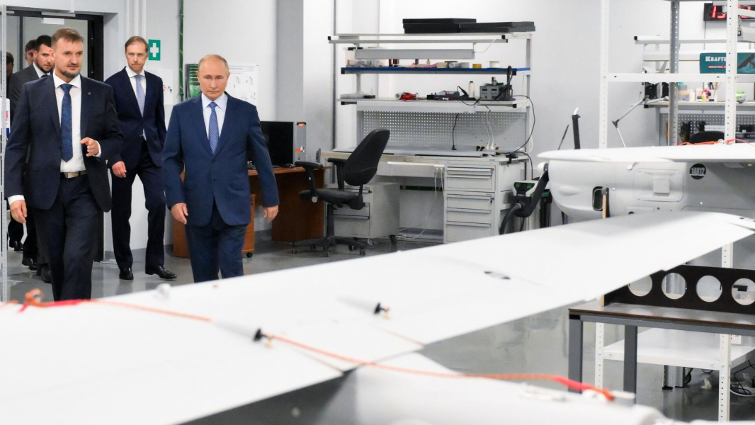 Путин: необходимо устранять любые препятствия по поставкам БПЛА в войска Путин: необходимо устранять любые препятствия по поставкам БПЛА в войска