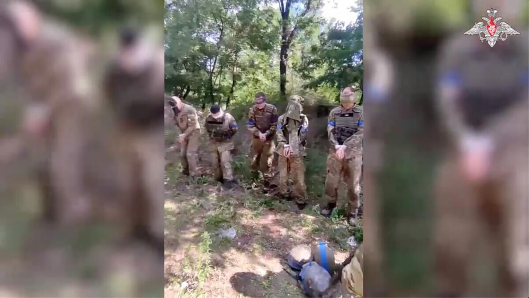 Пленный Грачев: солдата ВСУ, бросившего гранату в офицера, избили и увезли Пленный Грачев: солдата ВСУ, бросившего гранату в офицера, избили и увезли