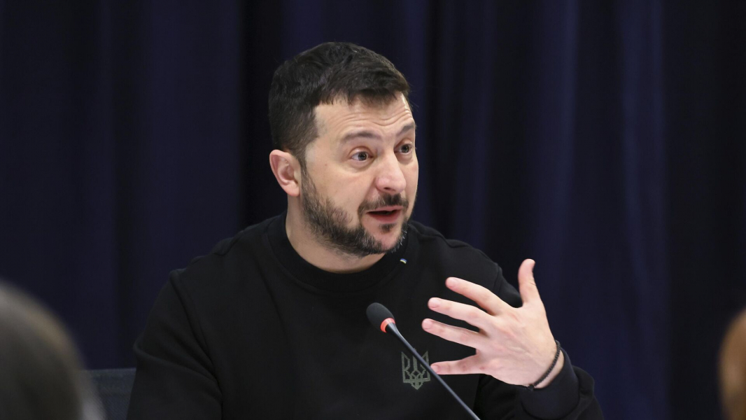 Журналист Хинкл: решение Зеленского наносить удары ATACMS решило его судьбу Журналист Хинкл: решение Зеленского наносить удары ATACMS решило его судьбу