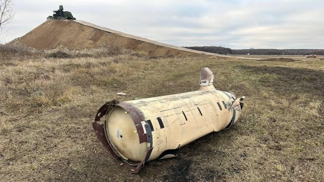 Минобороны показало обломки ракет ATACMS, которыми ВСУ атаковали Курскую область Минобороны показало обломки ракет ATACMS, которыми ВСУ атаковали Курскую область