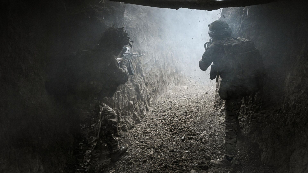 "Убитый" ВСУ в Селидово российский военный "ожил" и поздравил россиян с 4 ноября "Убитый" ВСУ в Селидово российский военный "ожил" и поздравил россиян с 4 ноября