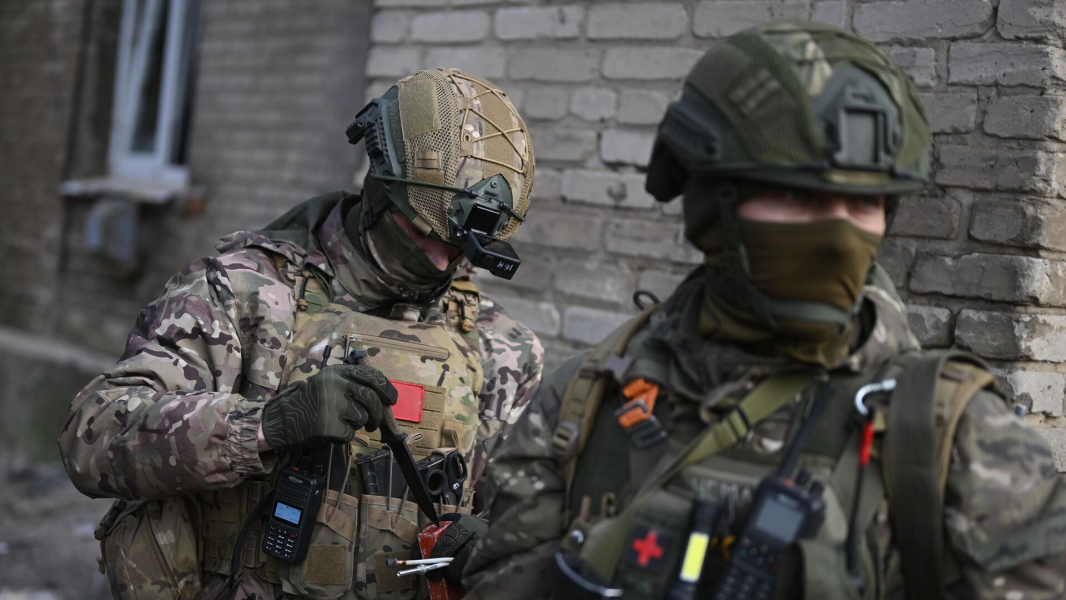 Саперы проводят сплошное разминирование жилых кварталов освобожденного Украинска