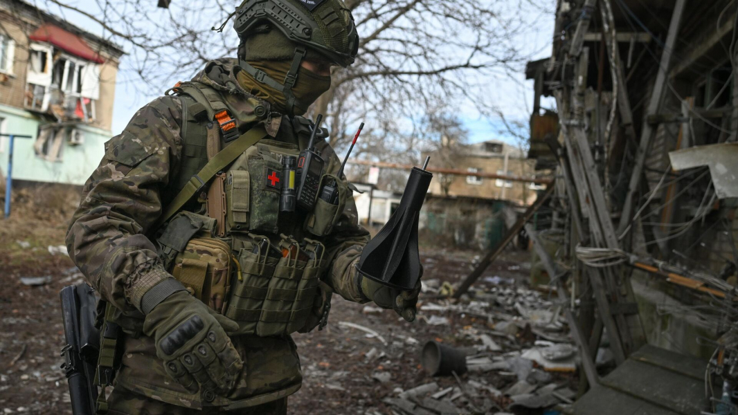 Саперы ВС России используют беспилотники для разведки и разминирования