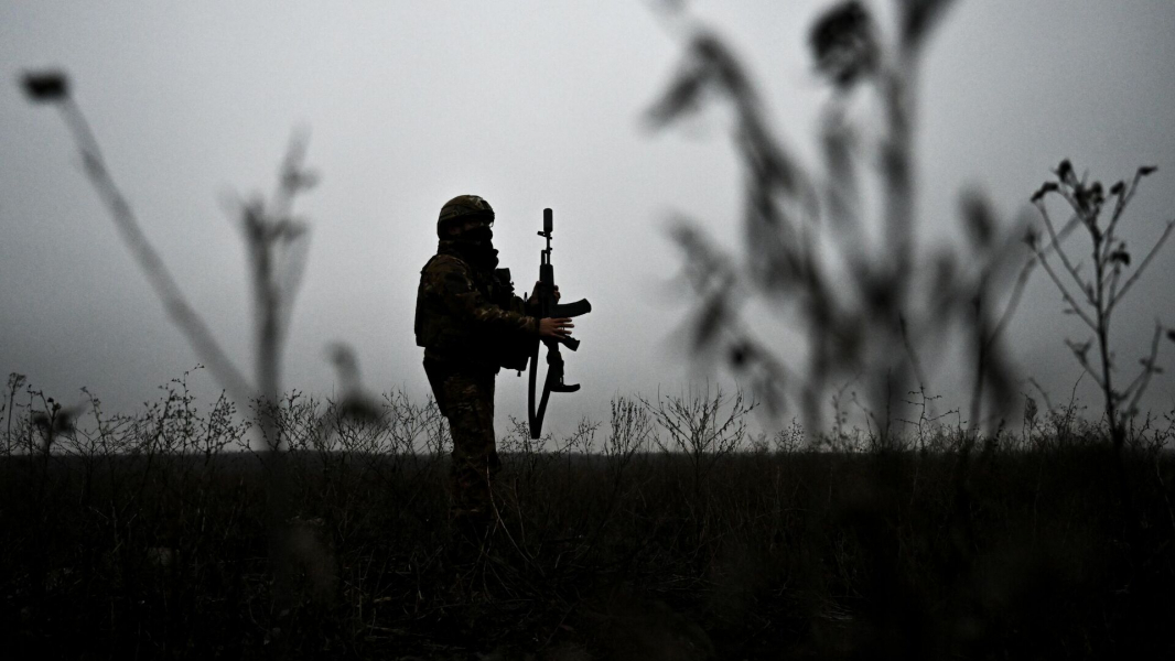 ВСУ потеряли свыше 3260 военных и пять танков в зоне действий "Запада" за неделю ВСУ потеряли свыше 3260 военных и пять танков в зоне действий "Запада" за неделю