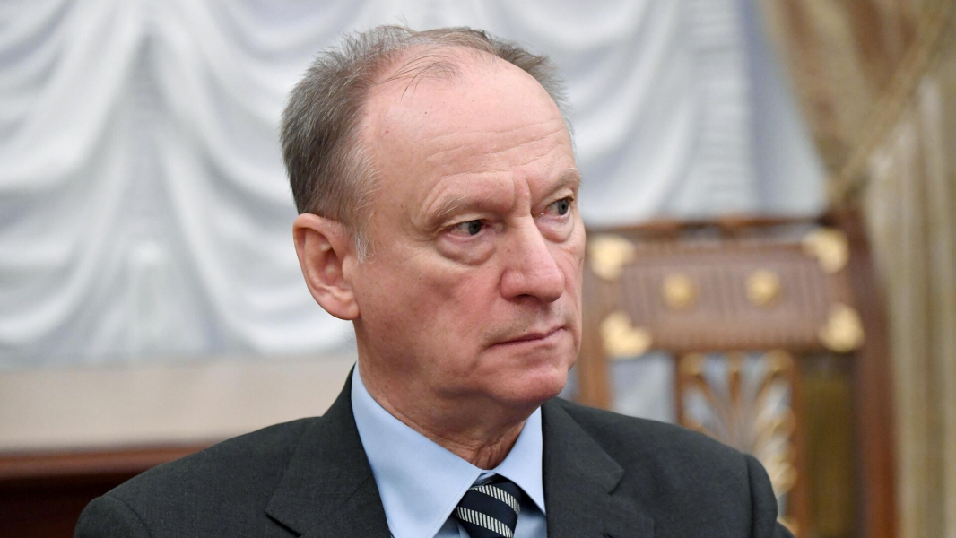 Патрушеву показали производство морского подводного оружия в Петербурге