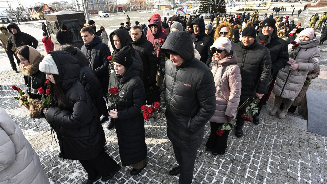 Депутат Тарабарин: еще два бойца погибли вместе с Ефремовым в Курской области Депутат Тарабарин: еще два бойца погибли вместе с Ефремовым в Курской области