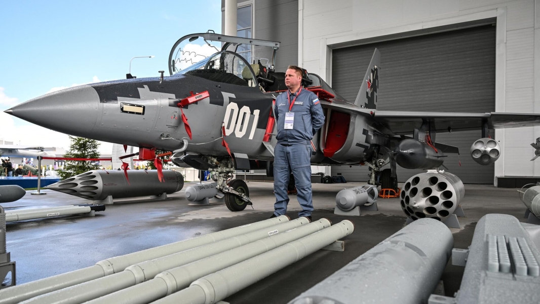 Первые три самолета Як-130М находятся на этапе сборки в Иркутске