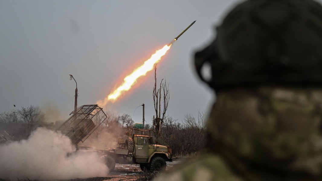 МО РФ: ВСУ потеряли до 290 боевиков и 3 танка в зоне действий «Центра» за сутки