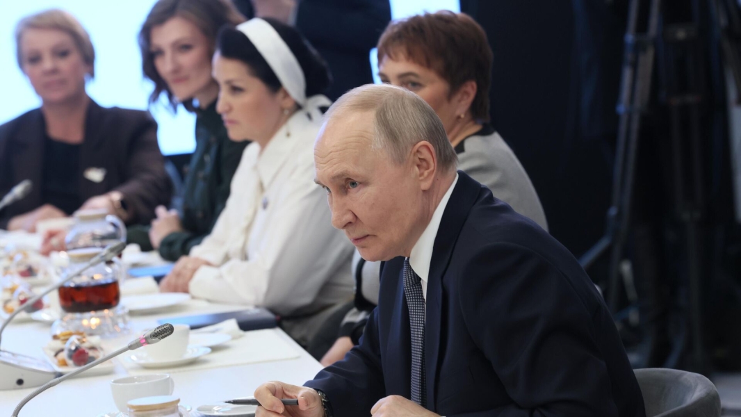 Путин: бойцы на передовой не подведут и будут биться до победы России Путин: бойцы на передовой не подведут и будут биться до победы России