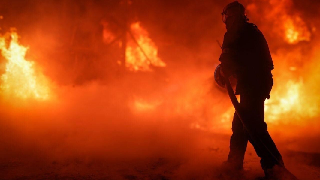 Лебедев: в Одессе поражено судно с военным грузом и британскими наемниками