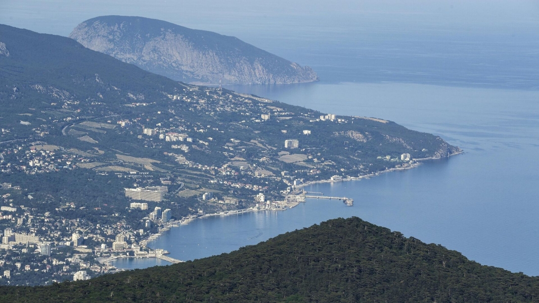 В Крыму объявили авиационную и ракетную опасность В Крыму объявили авиационную и ракетную опасность