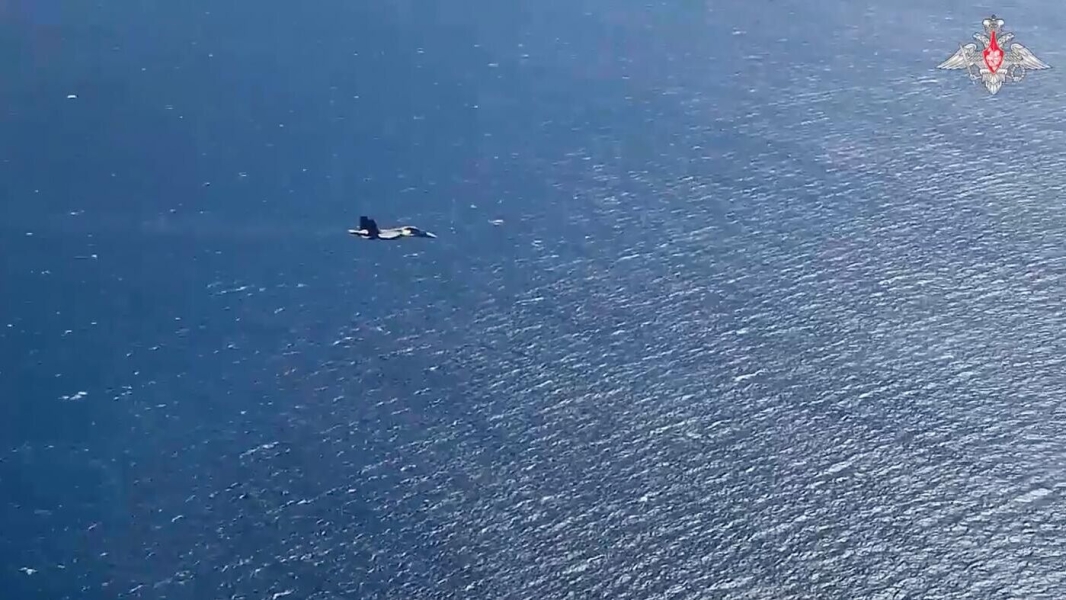 МО: ВС РФ за неделю уничтожили в Черном море американский катер Willard и 3 БЭК