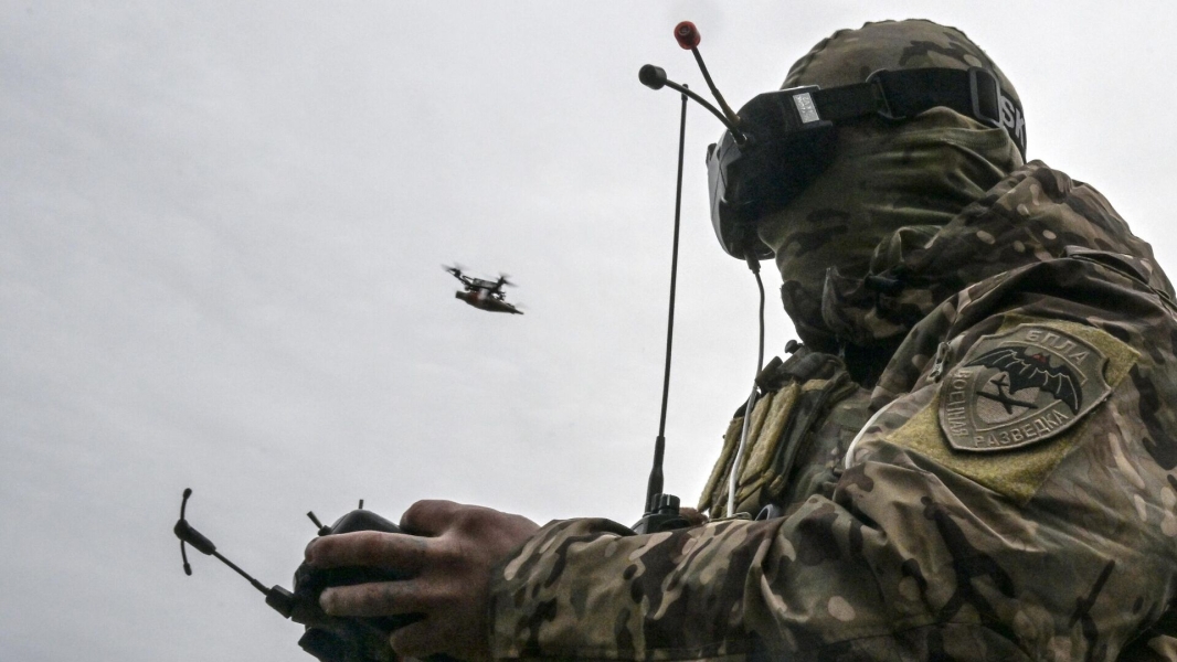 Расчет FPV-дрона на Харьковском направлении уничтожил дрон ВСУ Баба-Яга Расчет FPV-дрона на Харьковском направлении уничтожил дрон ВСУ Баба-Яга